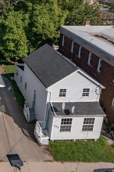 Duplex in Welland