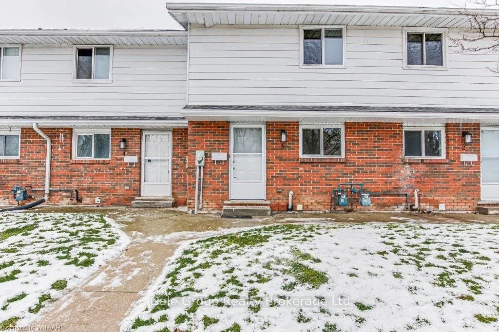 880 James Street 3, Woodstock, ON N4S 8P8