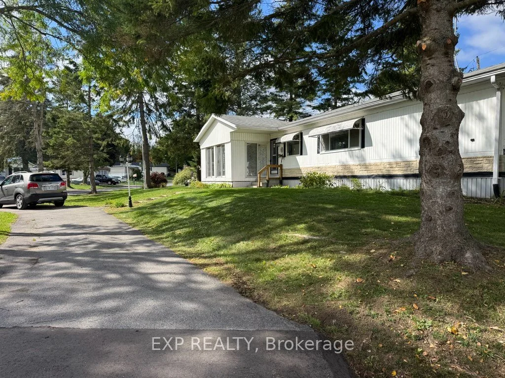 15 Park Crescent, Kawartha Lakes, On K9v 4r1
