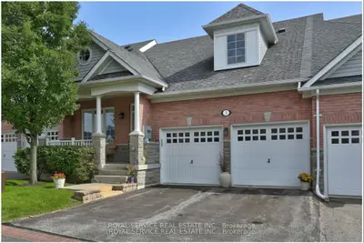 3 Fenton Lane, Port Hope, On L1a 0a3