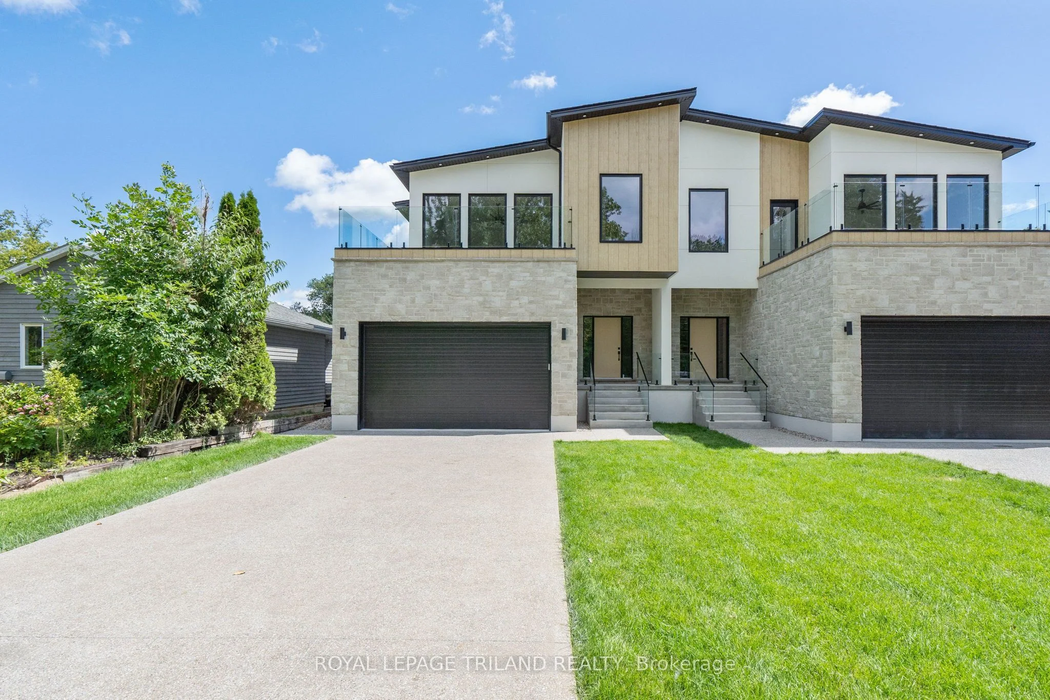 Semi-Detached in Lambton Shores