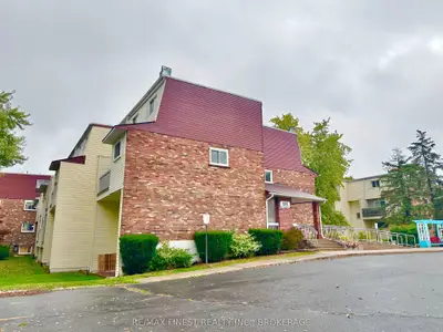 Condo Apartment in Kingston