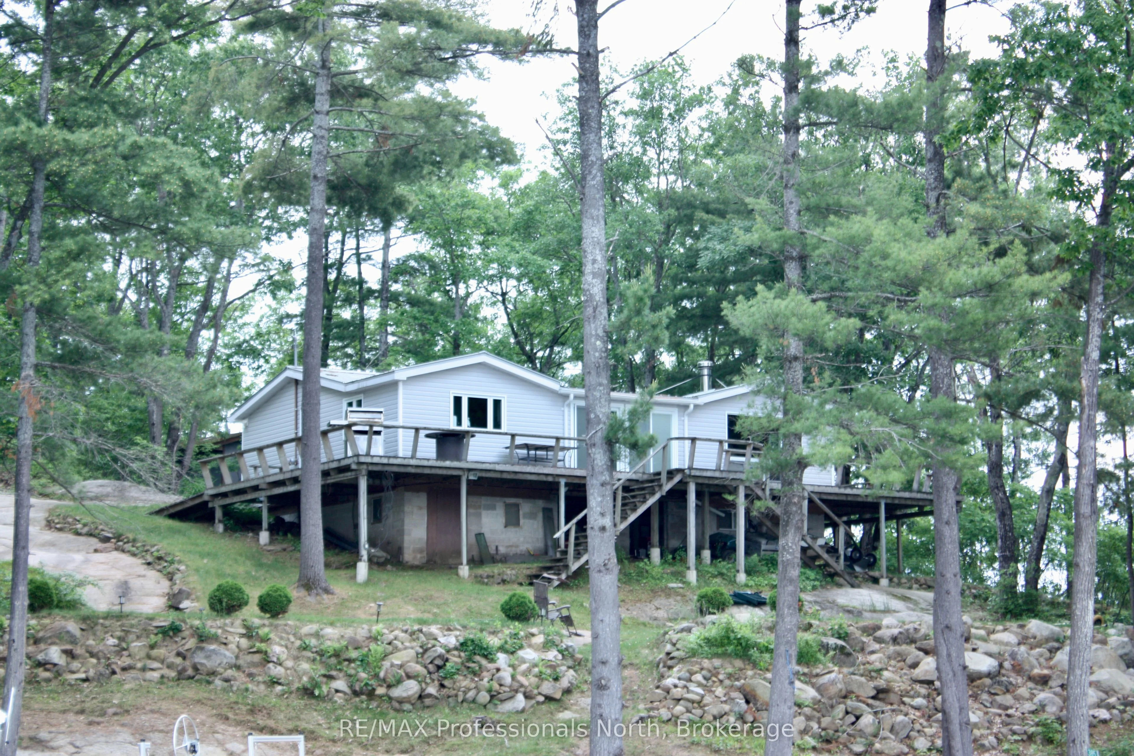 385 Island 38 , Havelock-Belmont-Methuen, ON K0L 2H0