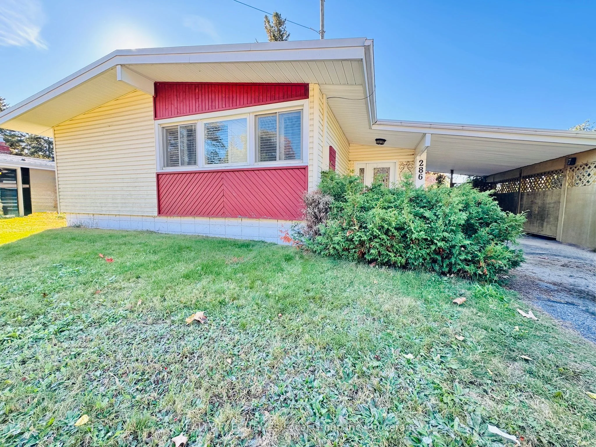 286 Leonard Street, North Bay, ON P1B 5K2