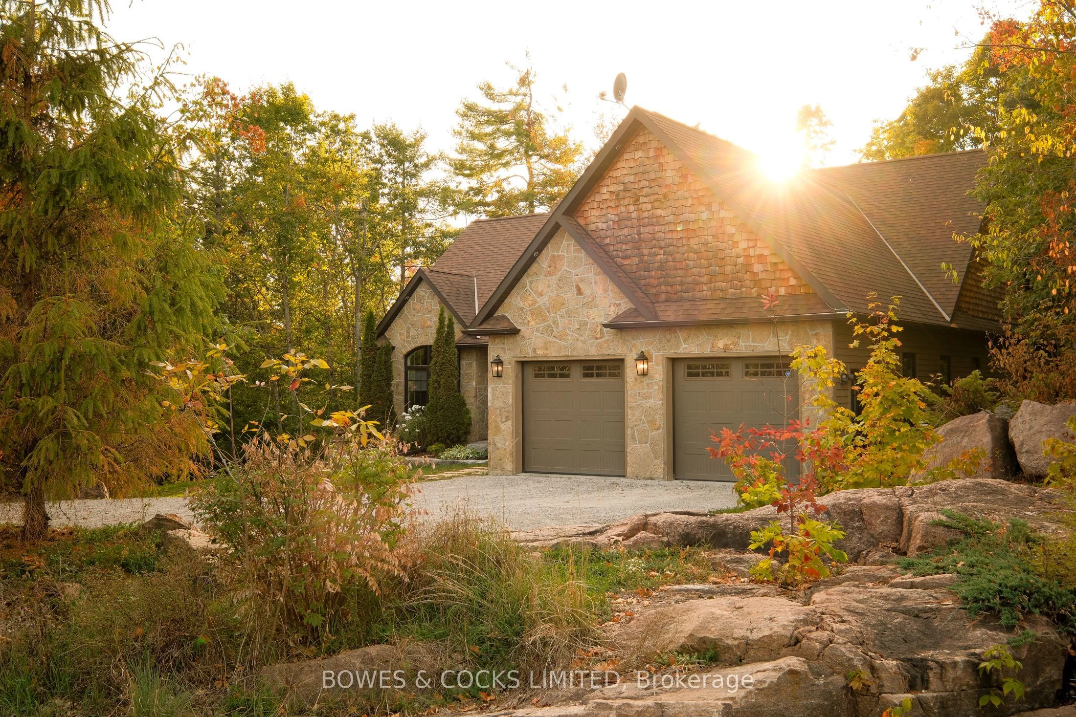 75 Mitchell Crescent, Trent Lakes, On K0l 1j0