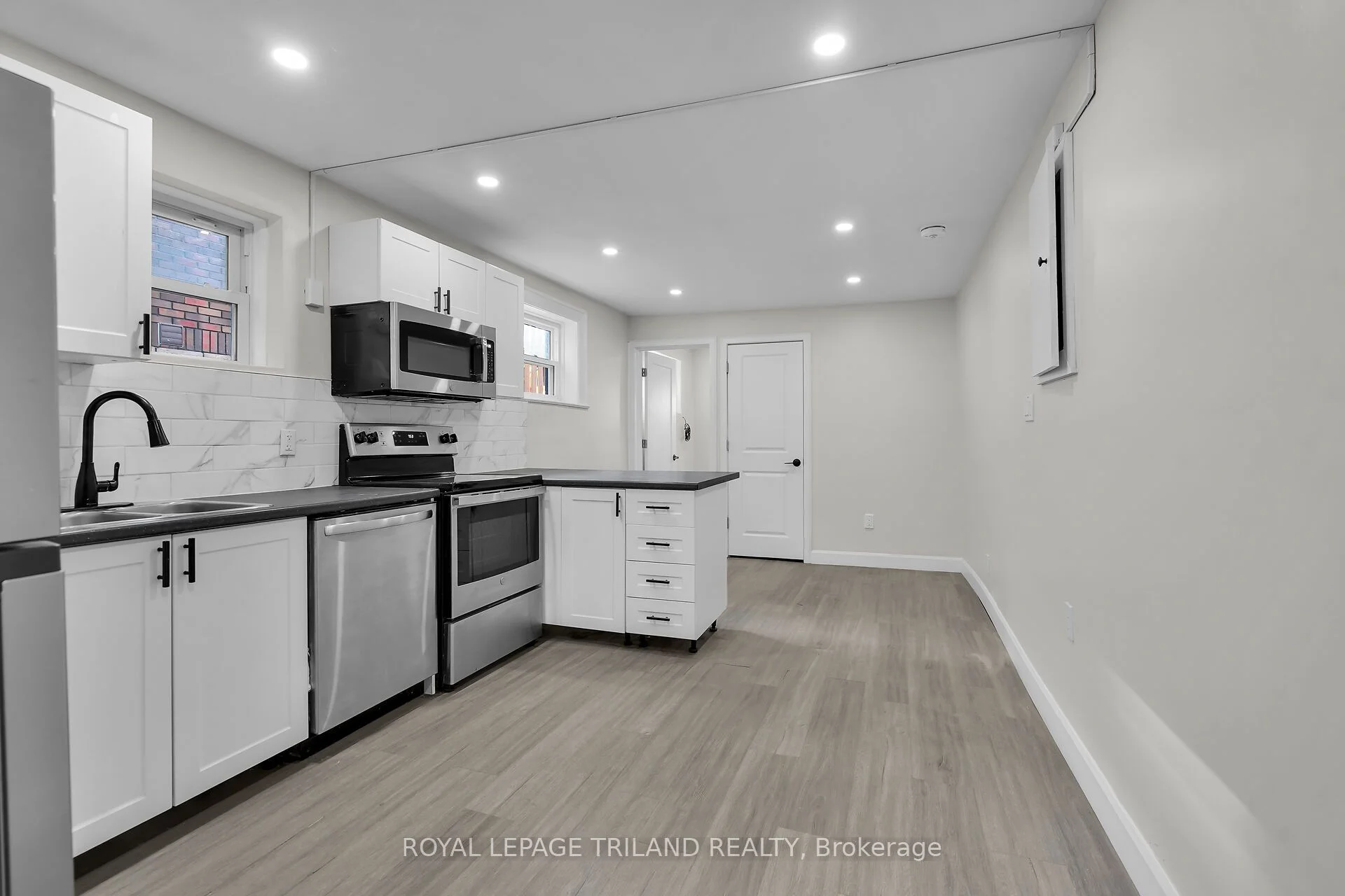 425 Mckenzie Avenue 2, London South, ON N6C 1V5