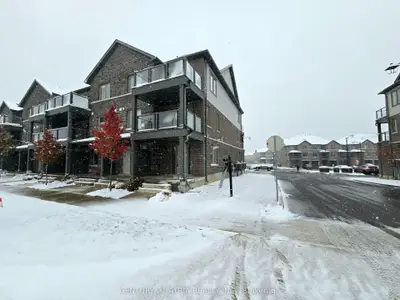 Condo Townhouse in Kitchener