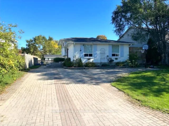 511 Wales Drive #2, Saugeen Shores, ON N0H 2C1