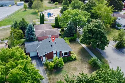 Detached in Kingston