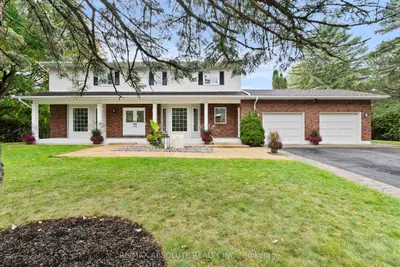 Detached in Barrhaven