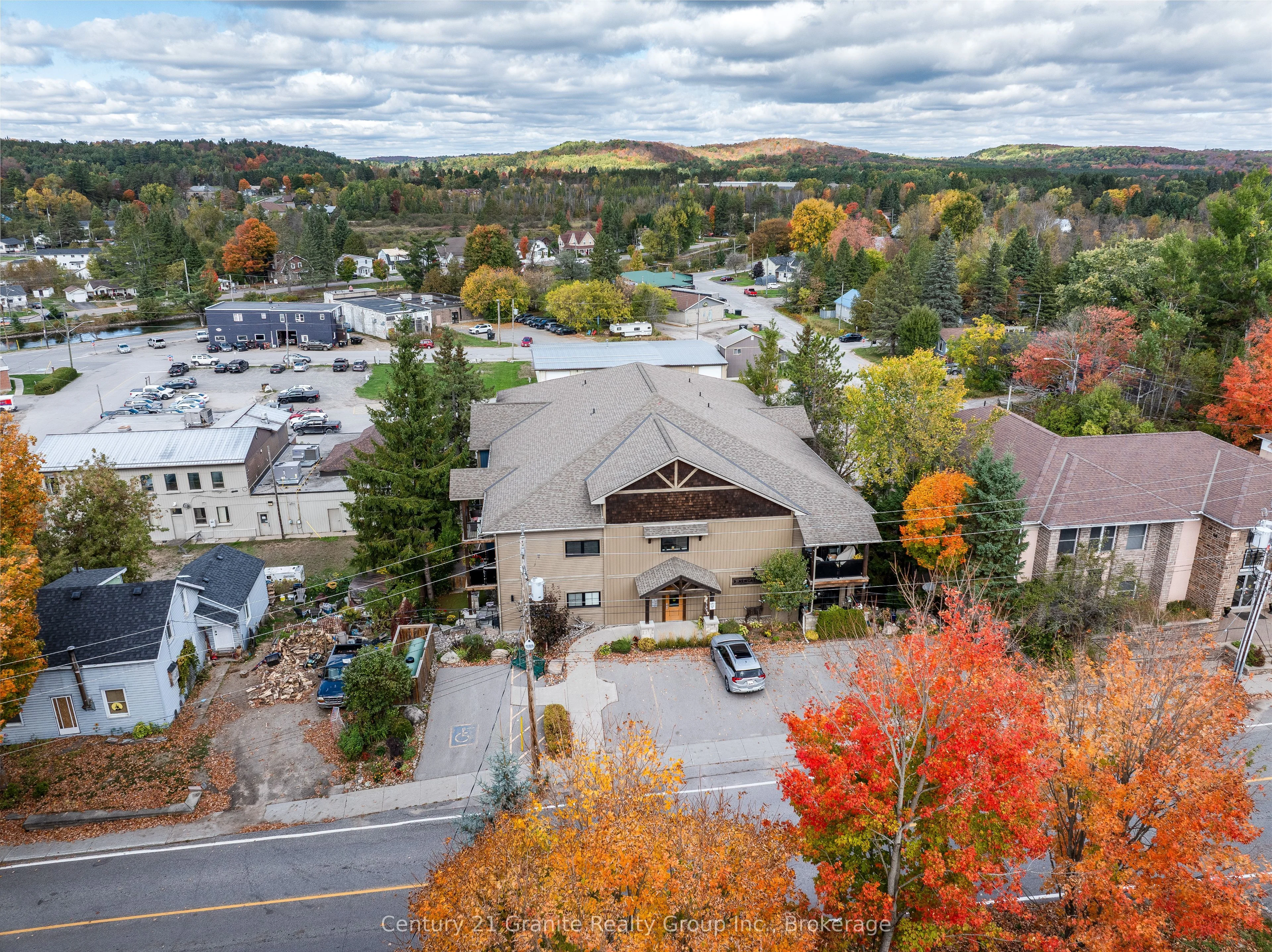 9 Newcastle Street 101, Minden Hills, ON K0M 2K0