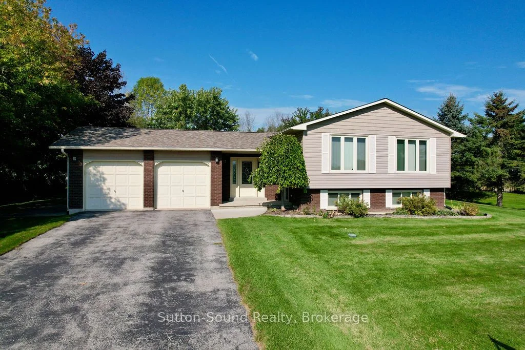232 Finden Street, Georgian Bluffs, ON N4K 6V5