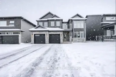 Detached in Blossom Park - Airport and Area