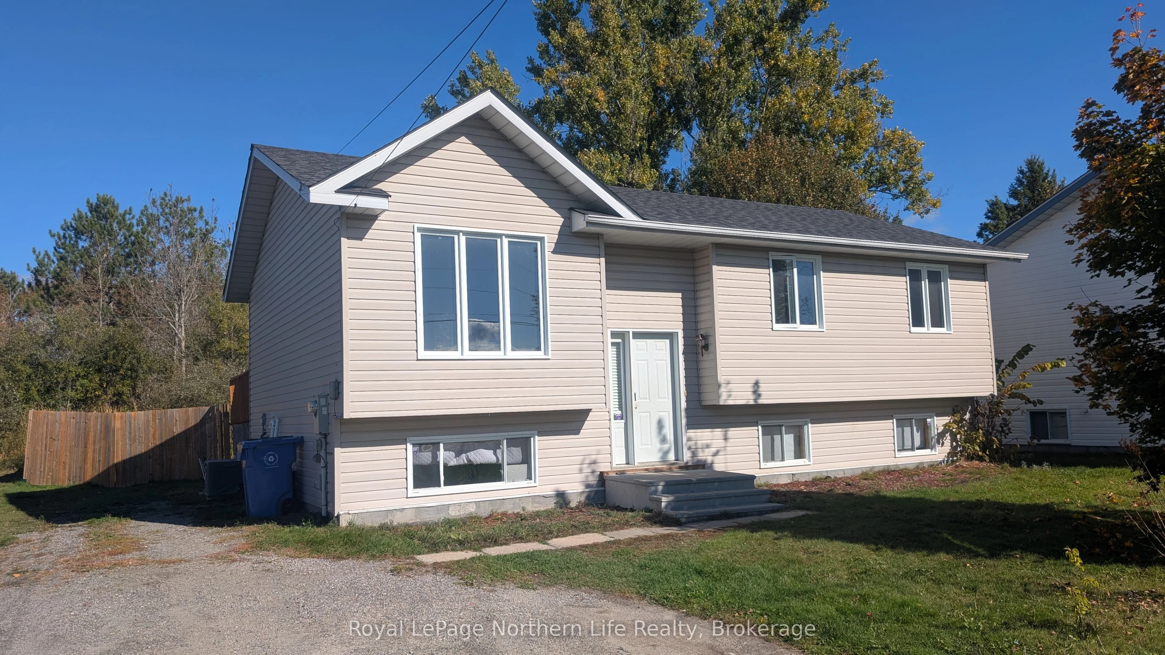 511 Sabourin Road, West Nipissing, ON P2B 3J3