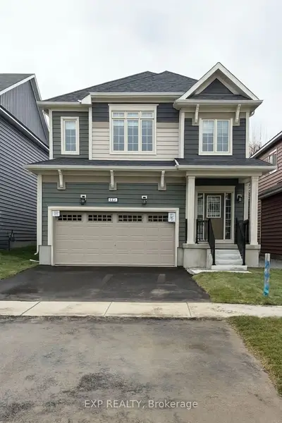 Detached in Gravenhurst