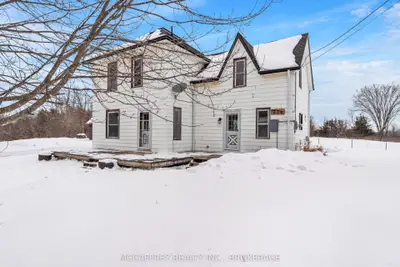Detached in Frontenac