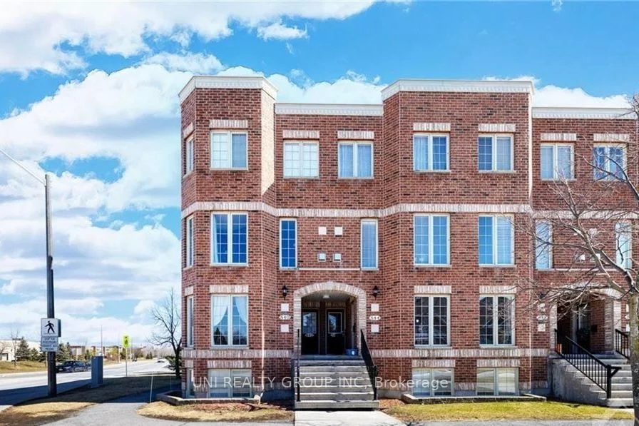 840 LONGFIELDS Drive, Barrhaven, ON K2J 0J3