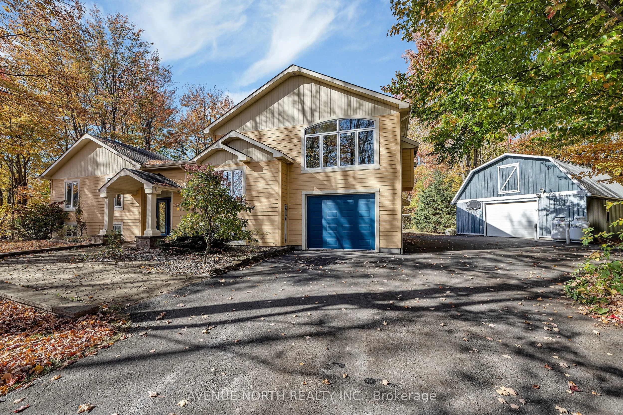 1631 County Rd 2 Road, Alfred and Plantagenet, ON K0B 1C0