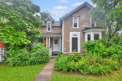 Detached in Cambridge