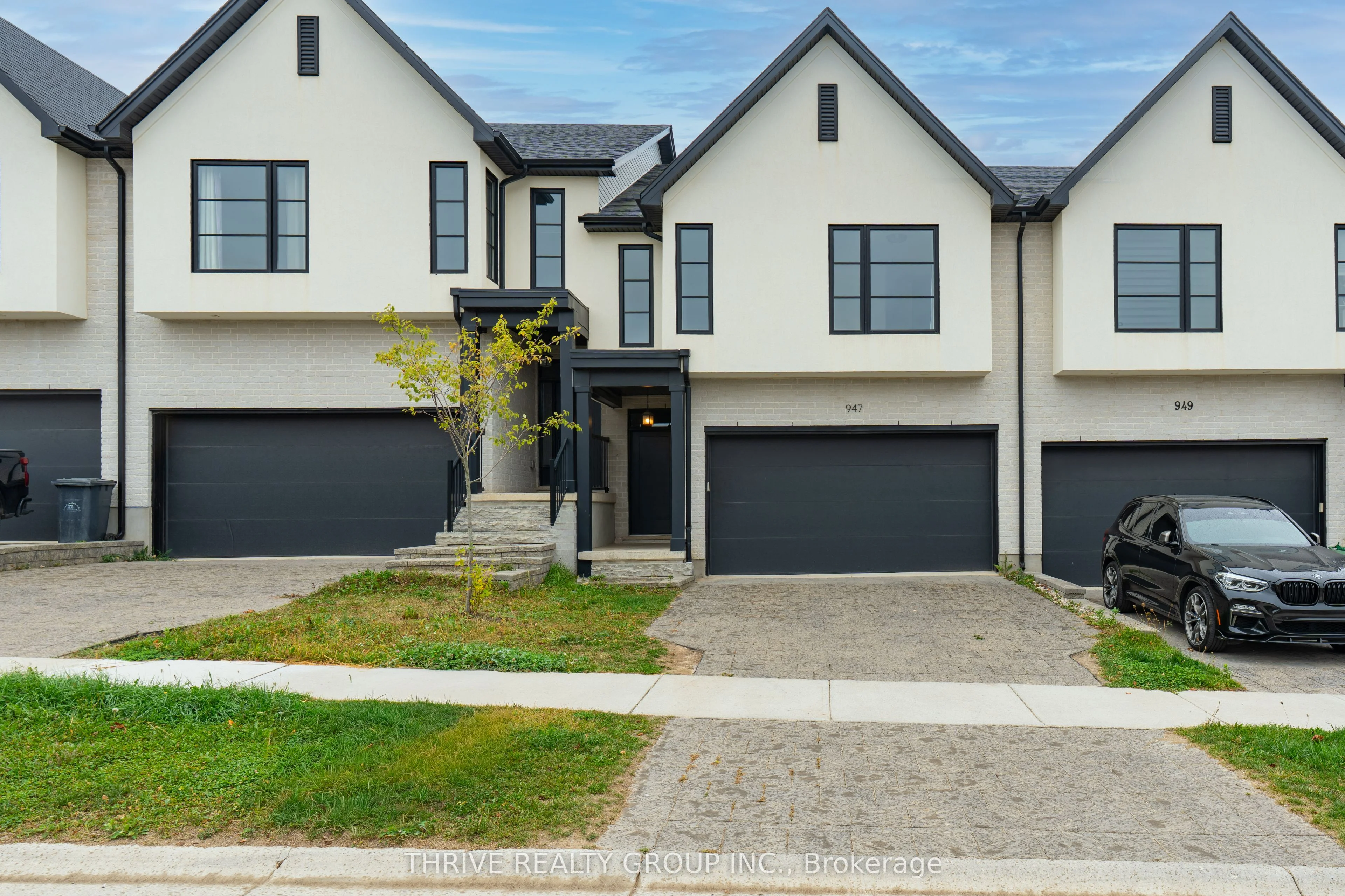 947 UPPERPOINT Avenue, London South, ON N6K 4P9
