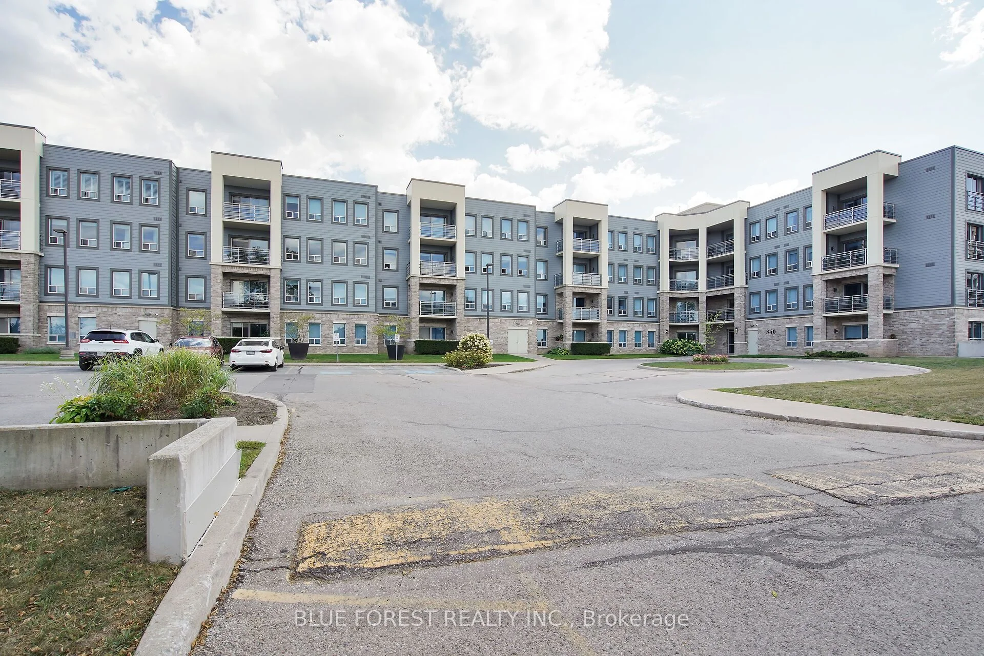 340 Sugarcreek Trail 307, London North, On N6h 0g4