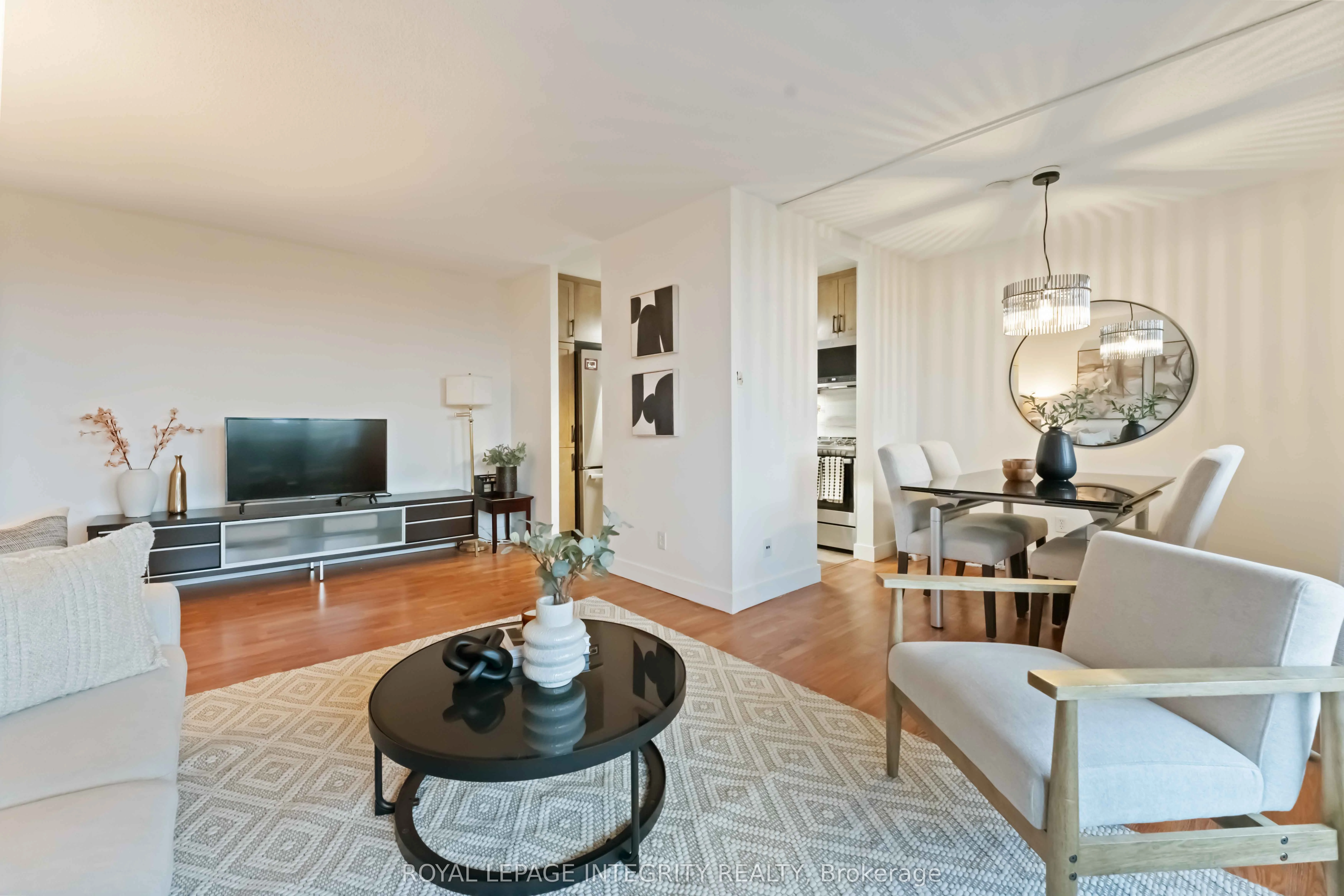 2000 Jasmine Crescent 408, Beacon Hill North - South and Area, ON K1J 8K4