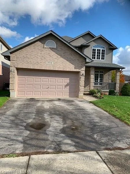 934 Guildwood Boulevard, London North, ON N6H 5S9
