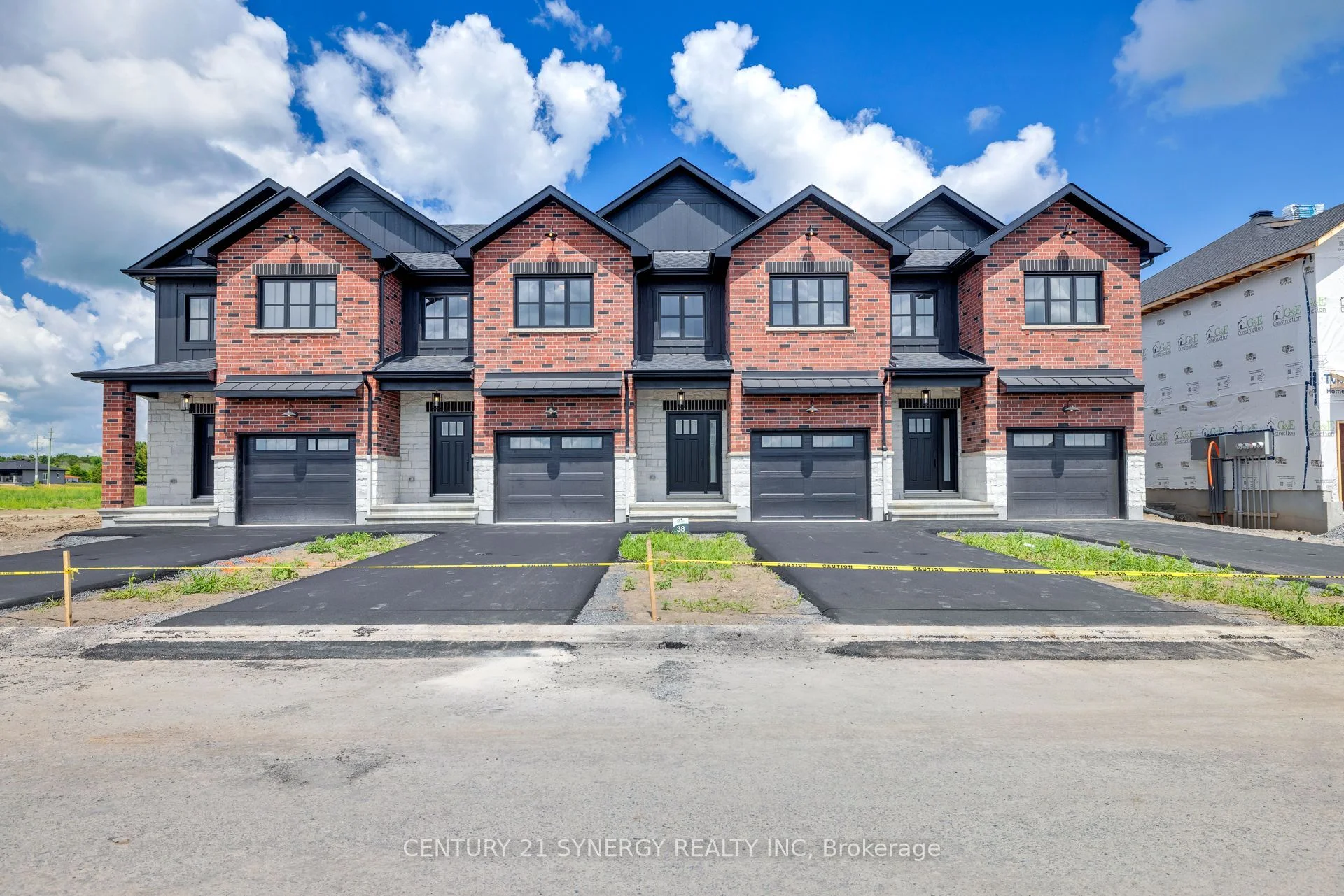 25 HELEN Street, North Stormont, ON K0A 1R0