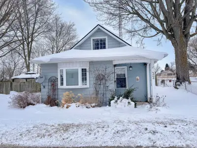 22 Adams Street, Norfolk, ON N0J 1E0