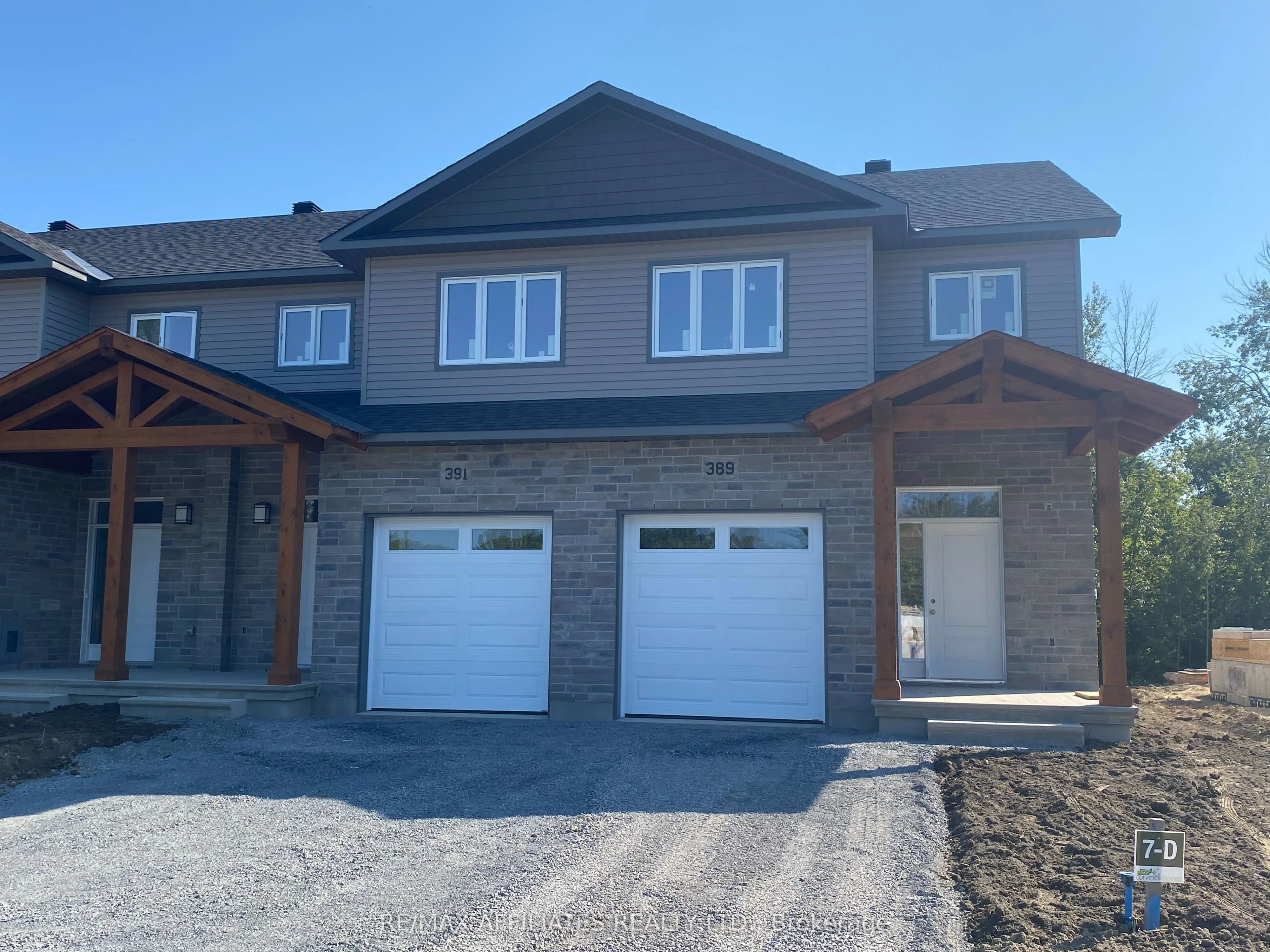 351 Voyageur Place, Russell, On K0a 1w0