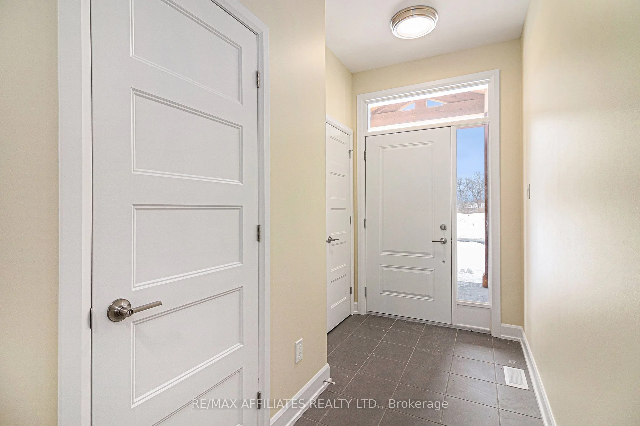 351 Voyageur Place, Russell, On K0a 1w0