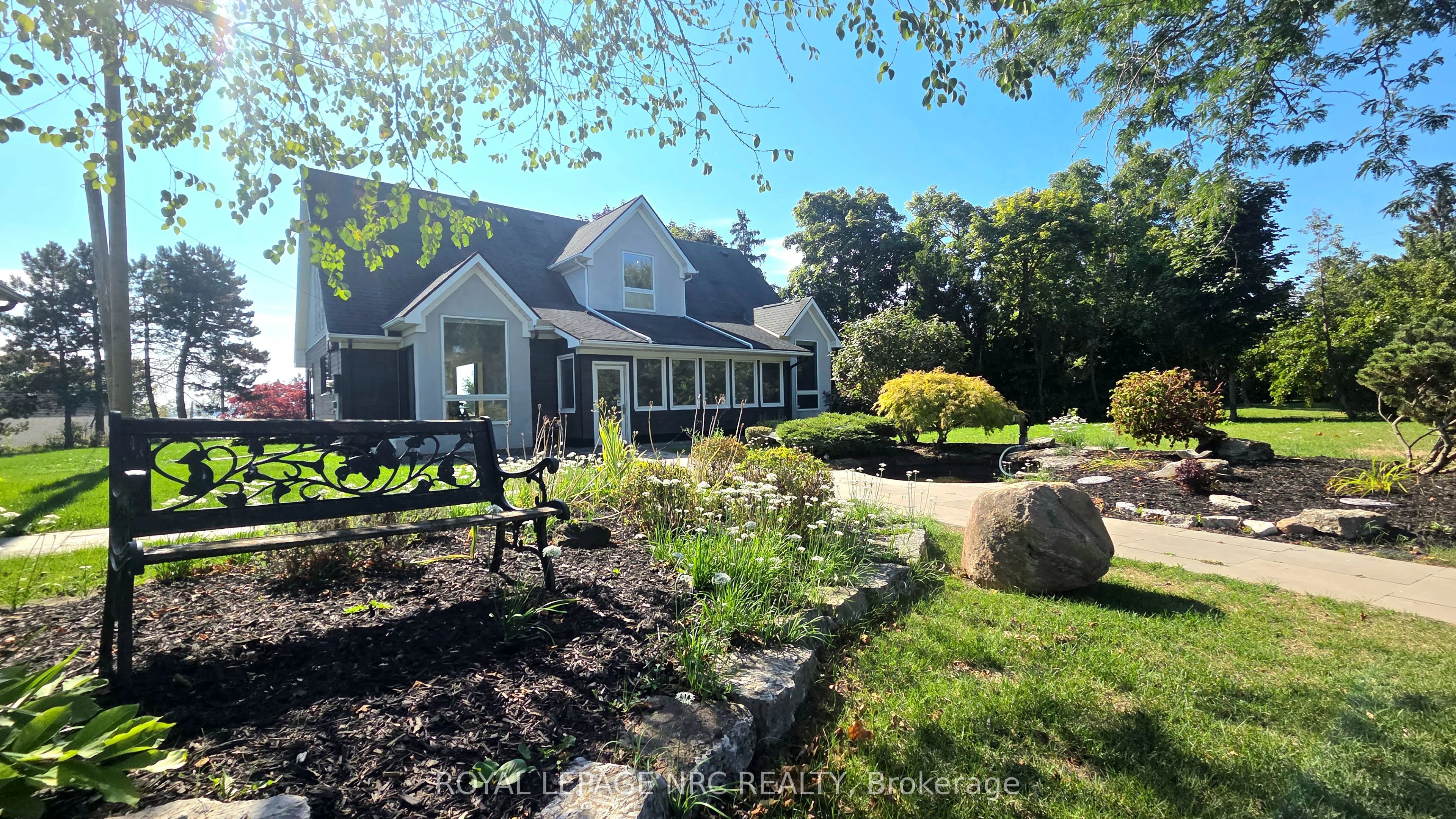 170 Lakeshore Road, Fort Erie, On L2a 1b2