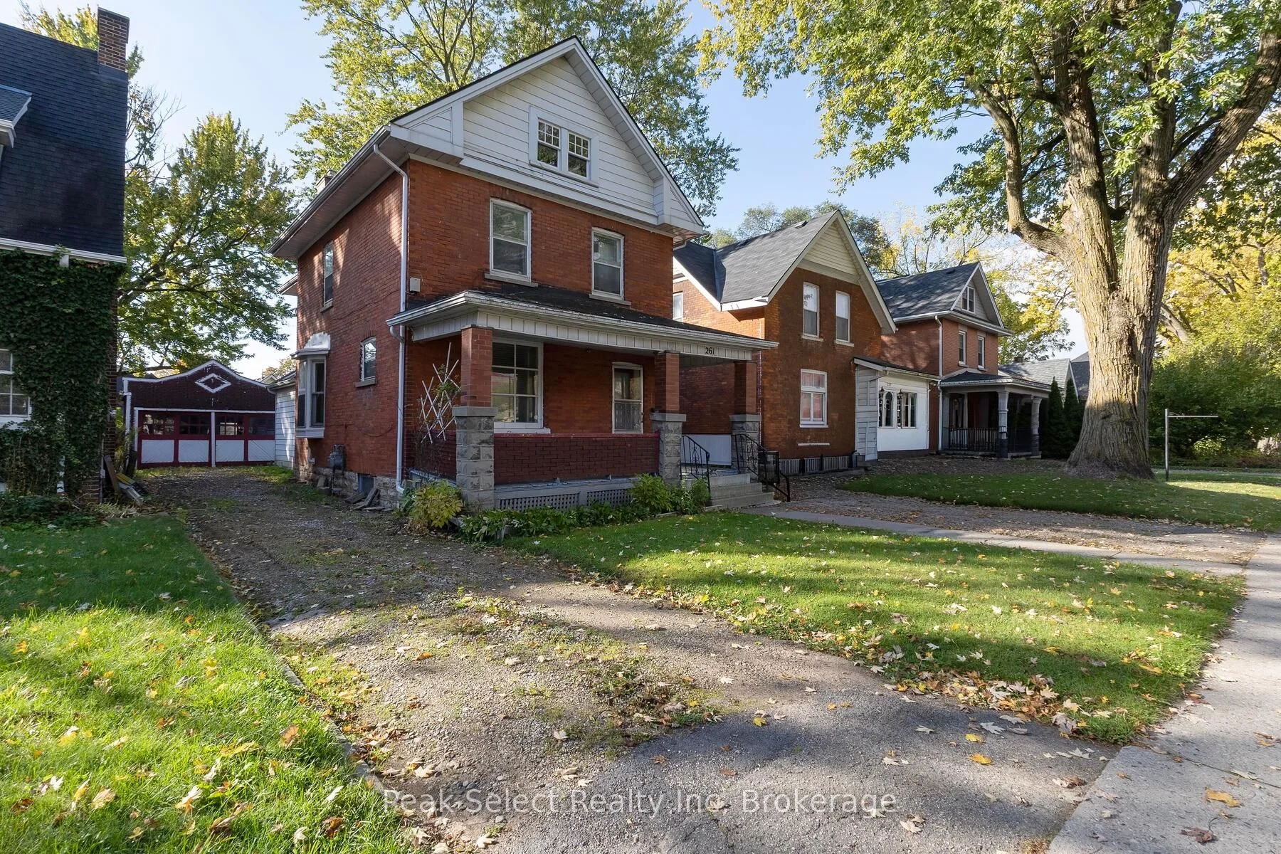 261 Ontario Street, Stratford, ON N5A 3H6