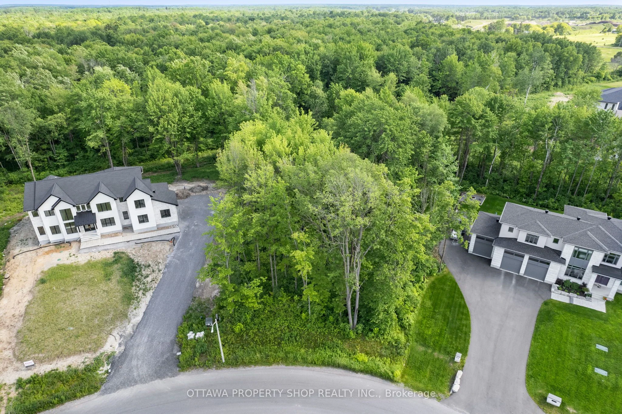 583 Shoreway Drive, Greely - Metcalfe - Osgoode - Vernon and Area, ON K4P 0G3