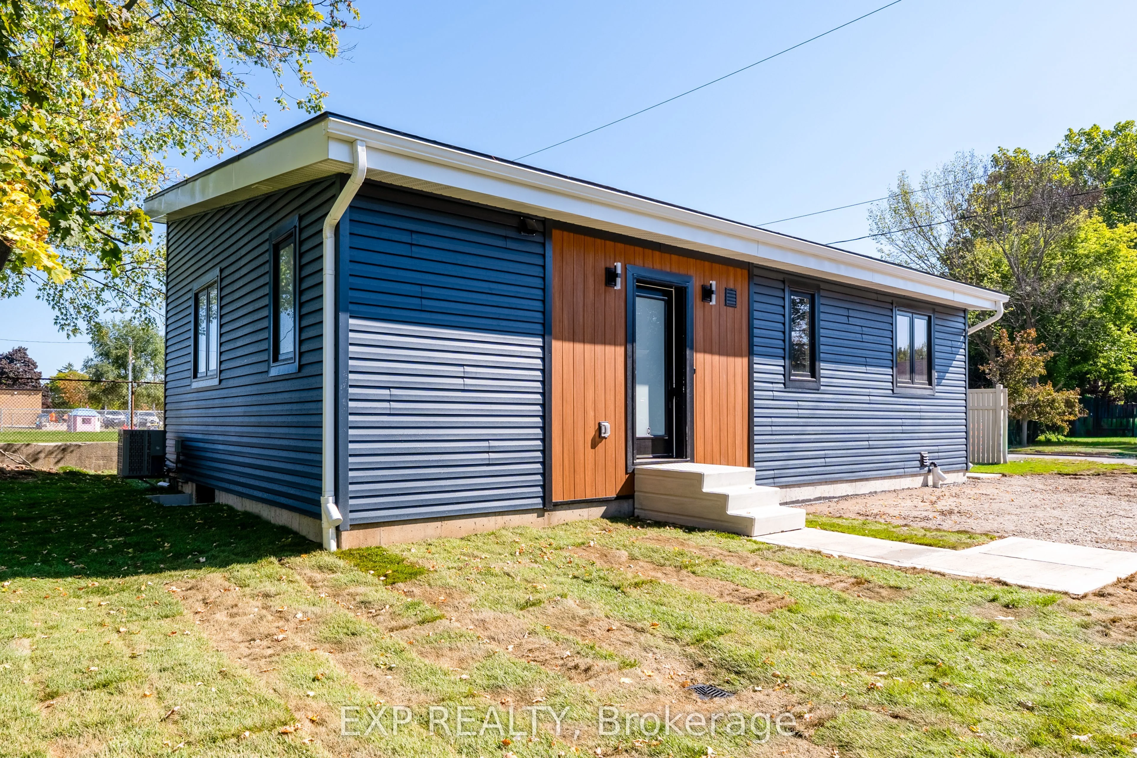 44 Kingsway Crescent Unit C, Brantford, ON N3R 1M7