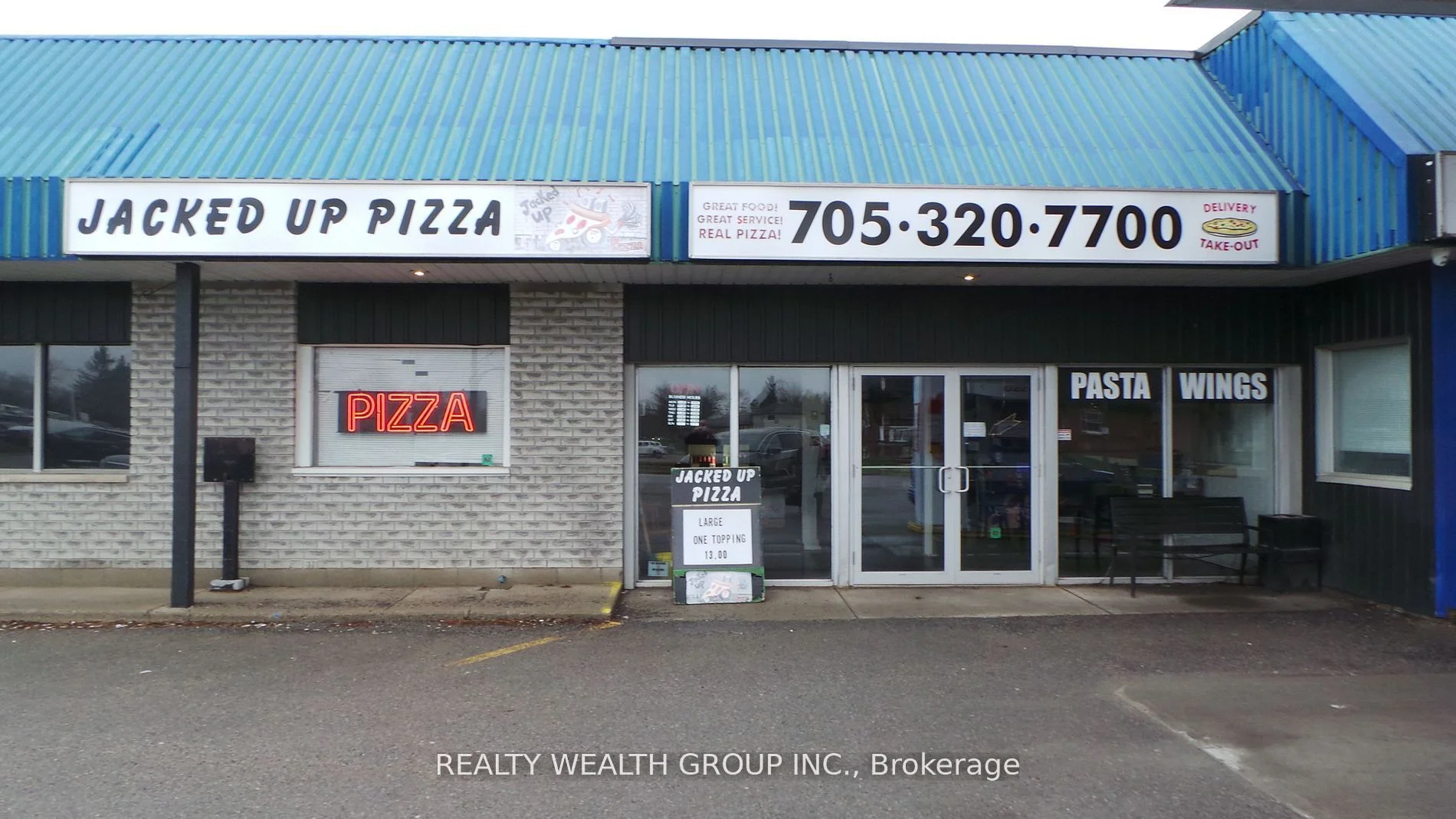 153 Angeline Street N, Kawartha Lakes, ON K9V 4X3