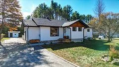 71 Pinegrove Street, Hastings Highlands, On K0l 1c0