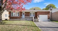 1665 Fisher Avenue, Mooneys Bay - Carleton Heights and Area, ON K2C 1X9