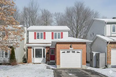 Detached in Orleans - Convent Glen and Area