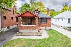 104 Emery Street E, London South, ON N6C 2E1