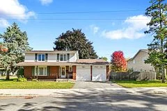 1577 Claymor Avenue, Mooneys Bay - Carleton Heights and Area, ON K2C 1T4