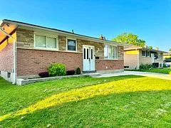 22 Archer Crescent, London South, ON N6E 2A5