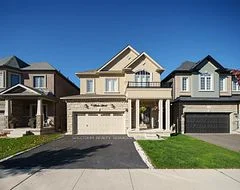 4 Sleeth Street, Brantford, ON N3S 7V4