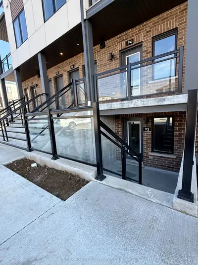 Condo Townhouse in Centre Wellington