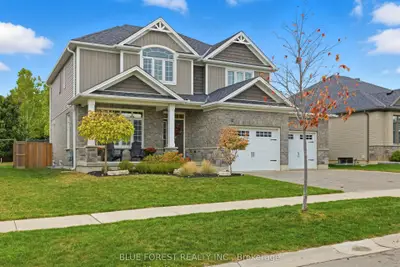 Detached in Middlesex Centre