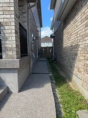 174 CURZON Crescent LOWER, Guelph, ON N1K 0B5
