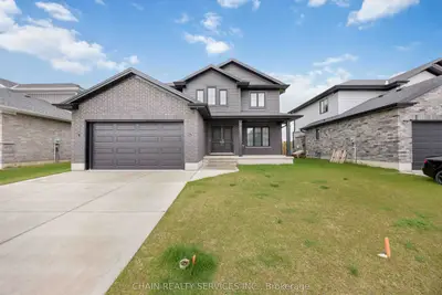 Detached in Plympton-Wyoming