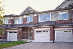 172 Larimar Circle, Blossom Park - Airport and Area, ON K1X 0B6