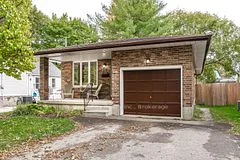 Detached in Stratford