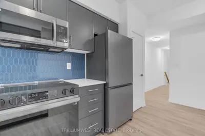 Condo Townhouse in Centre Wellington